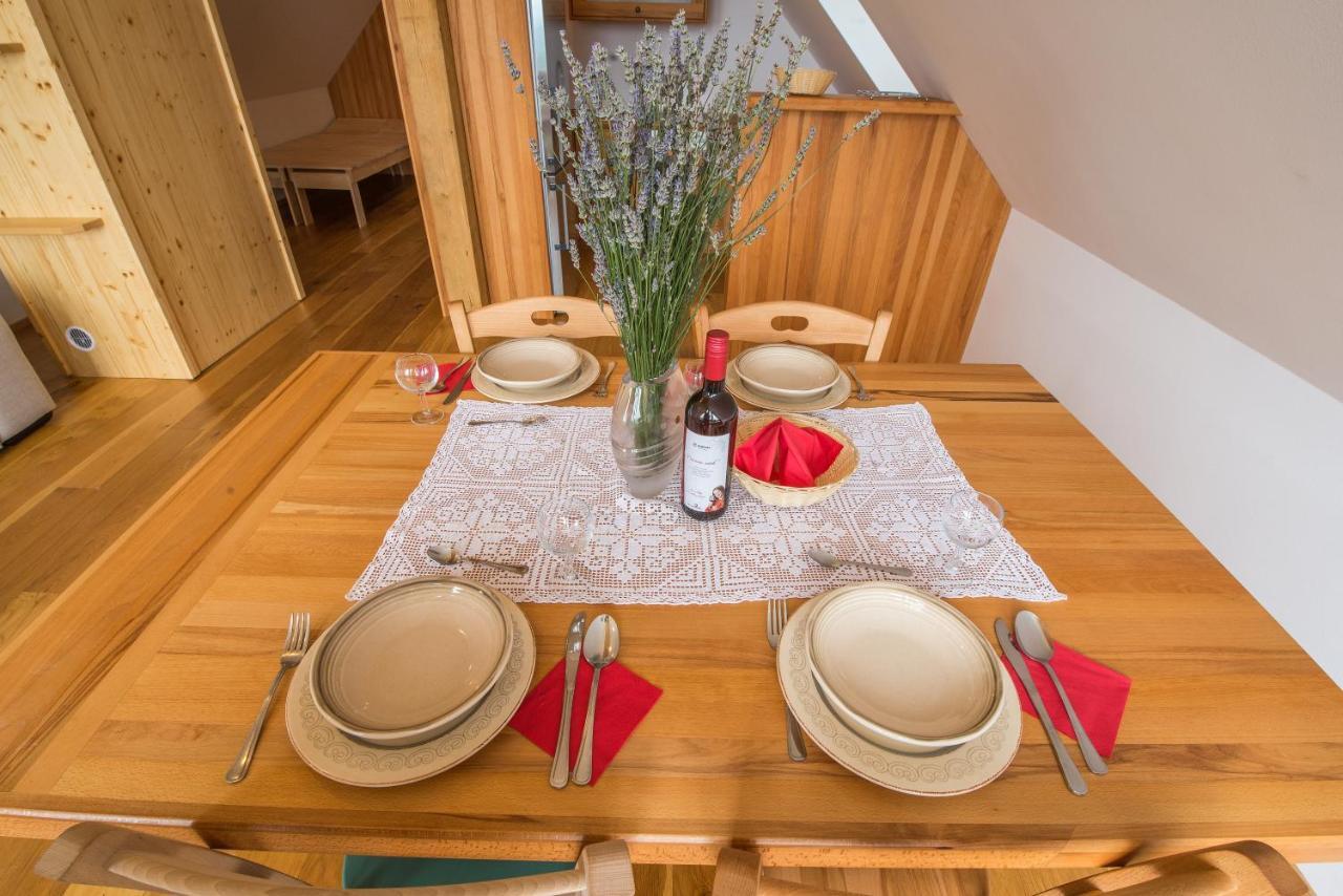 Vineyard Skatlar 3 *